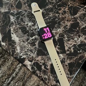 Gently used 44mm Apple Watch w/charger
